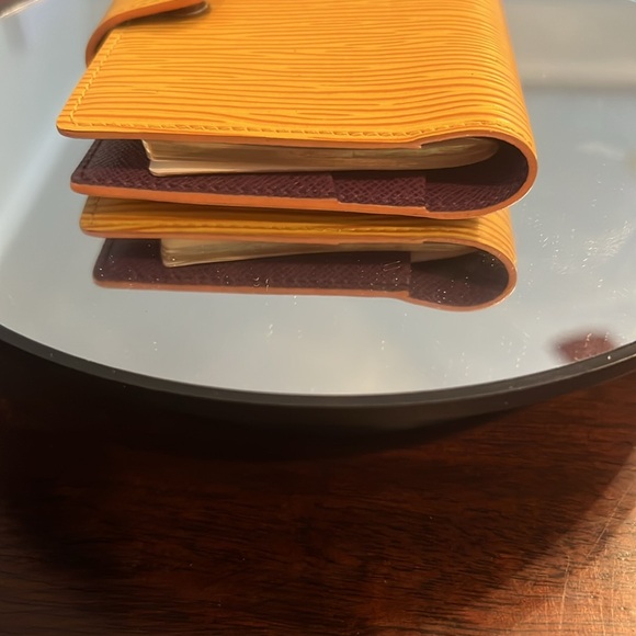 Louis Vuitton Epi Mini Agenda Cover Yellow & Purple - Picture 6 of 13